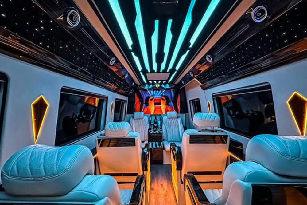 Mercedes-Benz VIP Sprinter